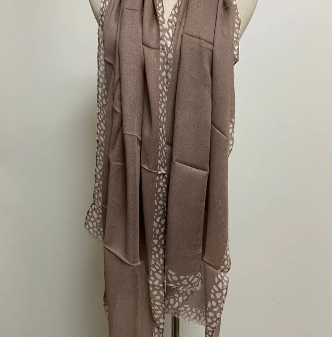 Linen Cheetah Wrap