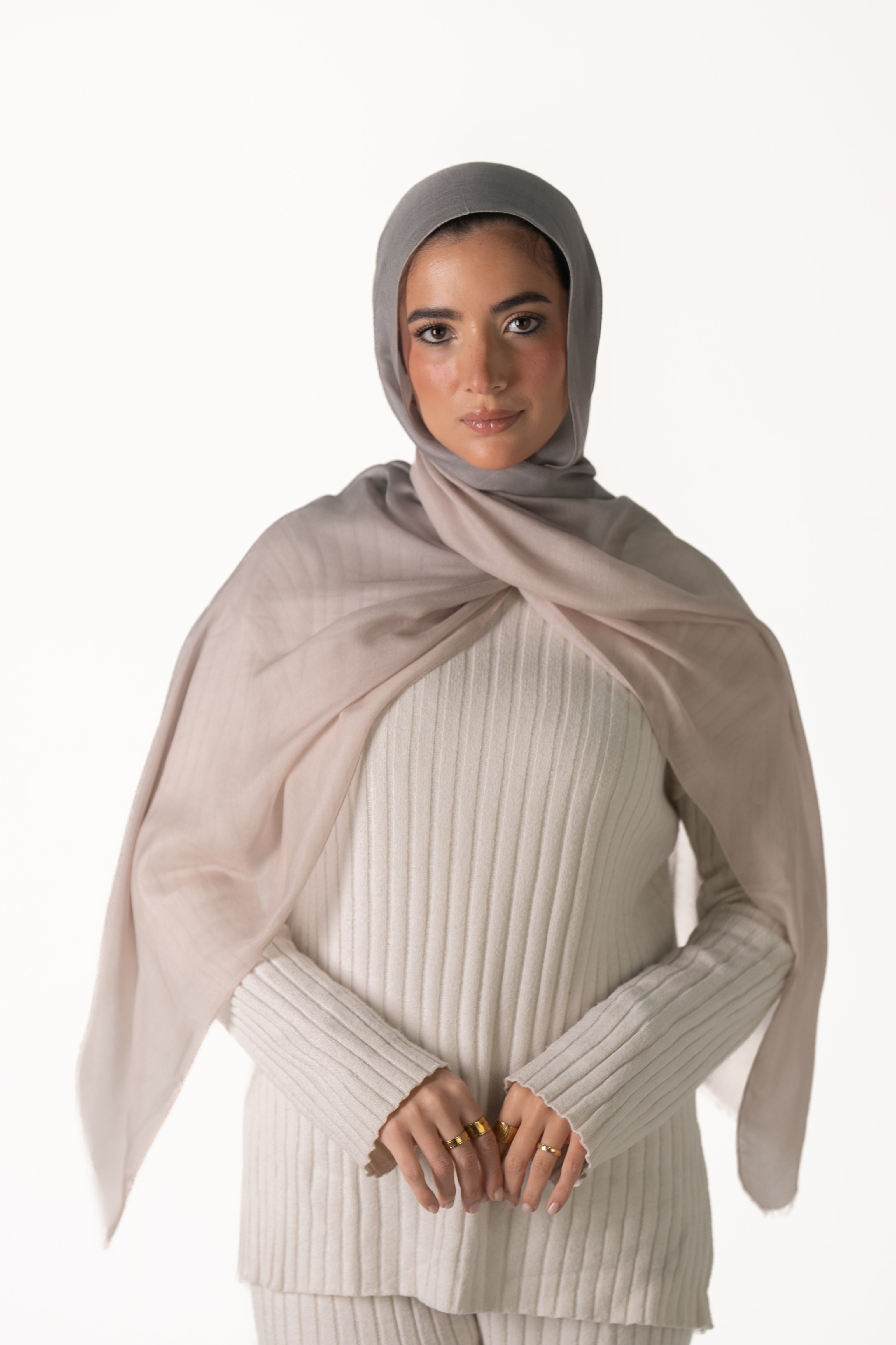 Dusty Rose-Gray