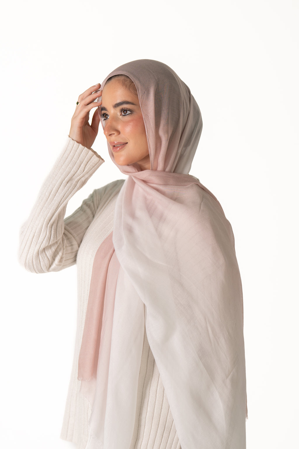 Cashmere/White