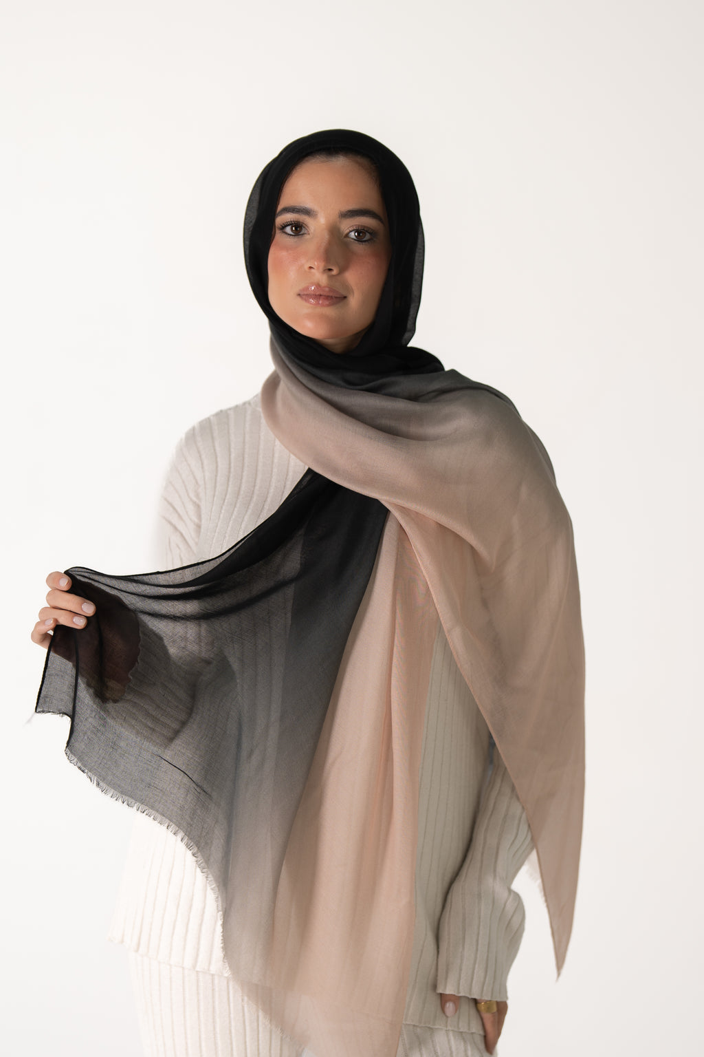 Black/Blush Beige