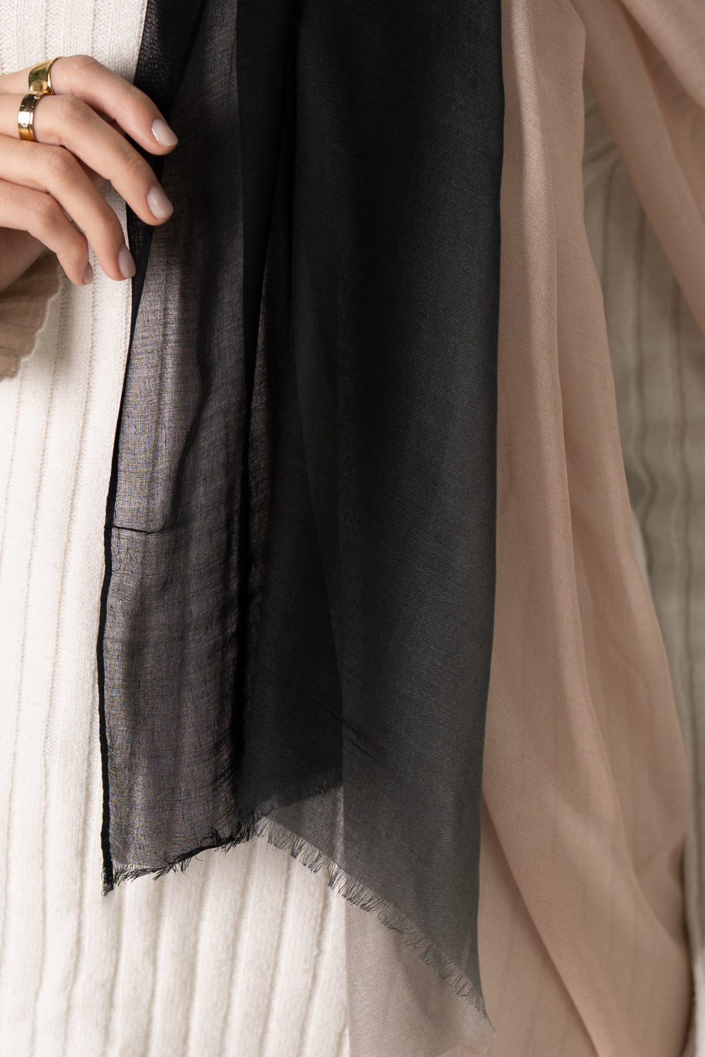 Black/Blush Beige
