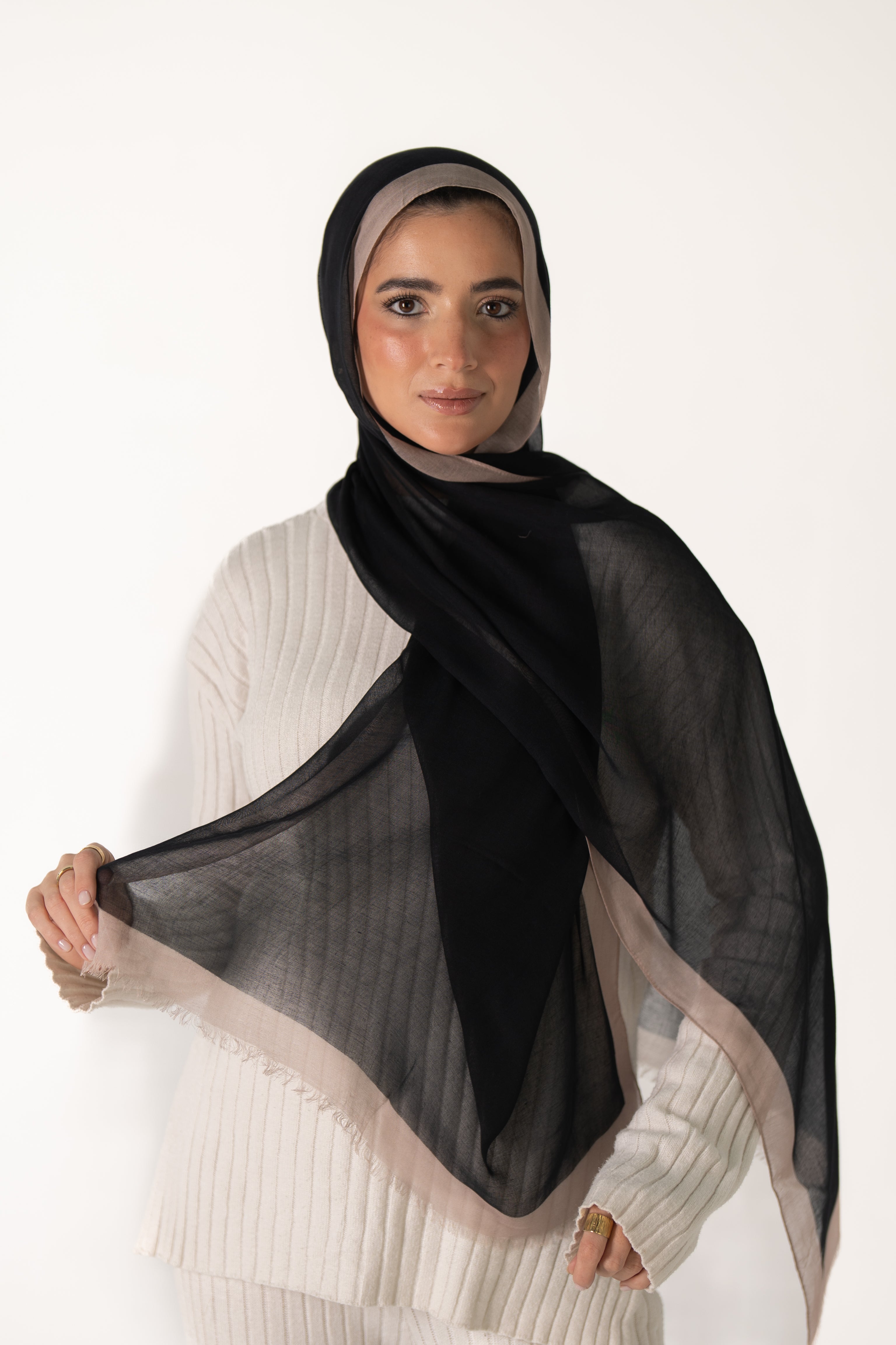 Black-beige