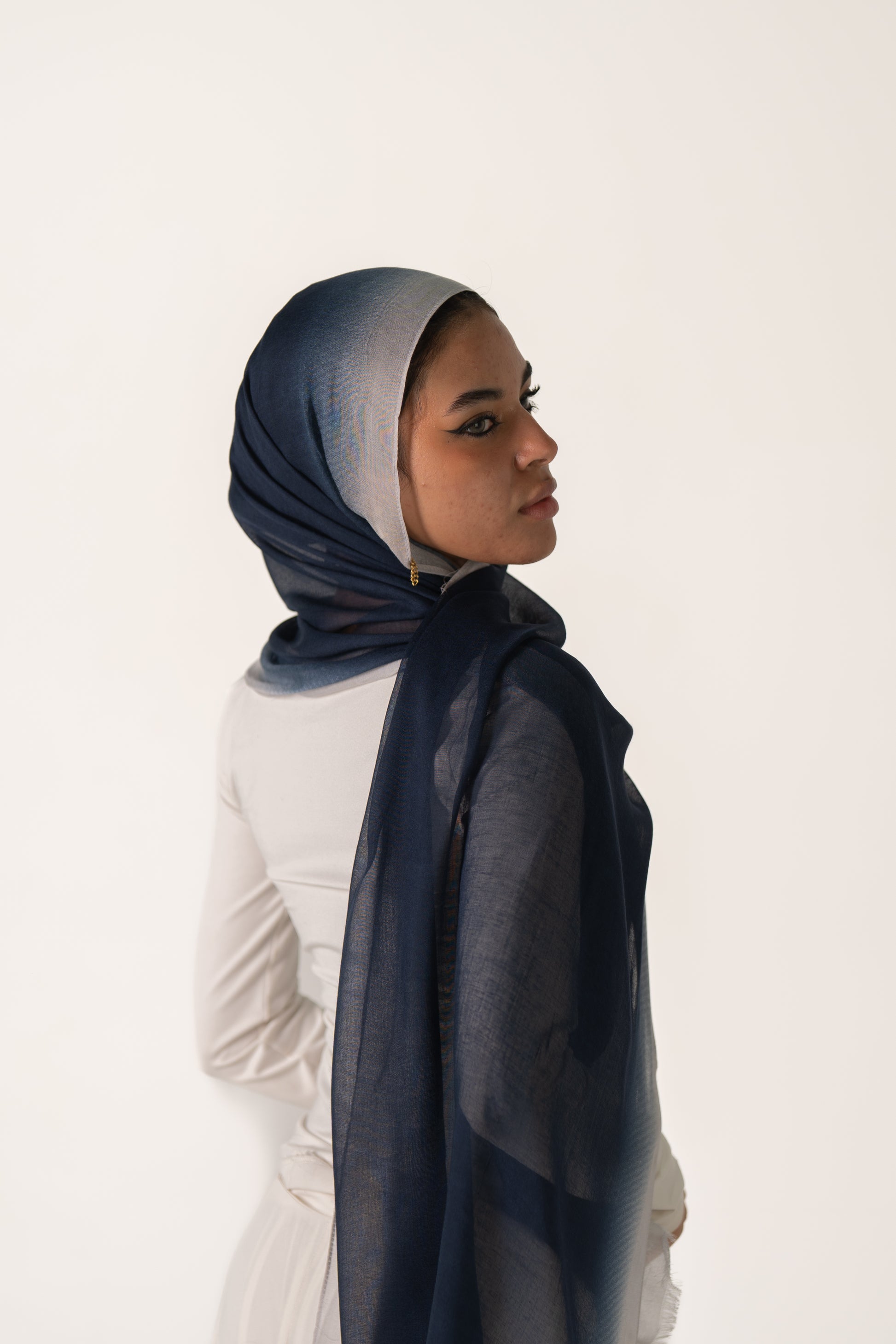 Navy-Light Gray