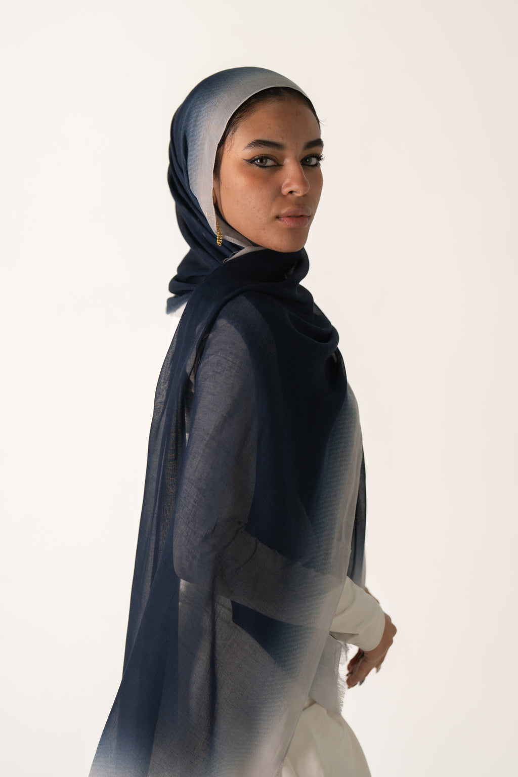Navy-Light Gray