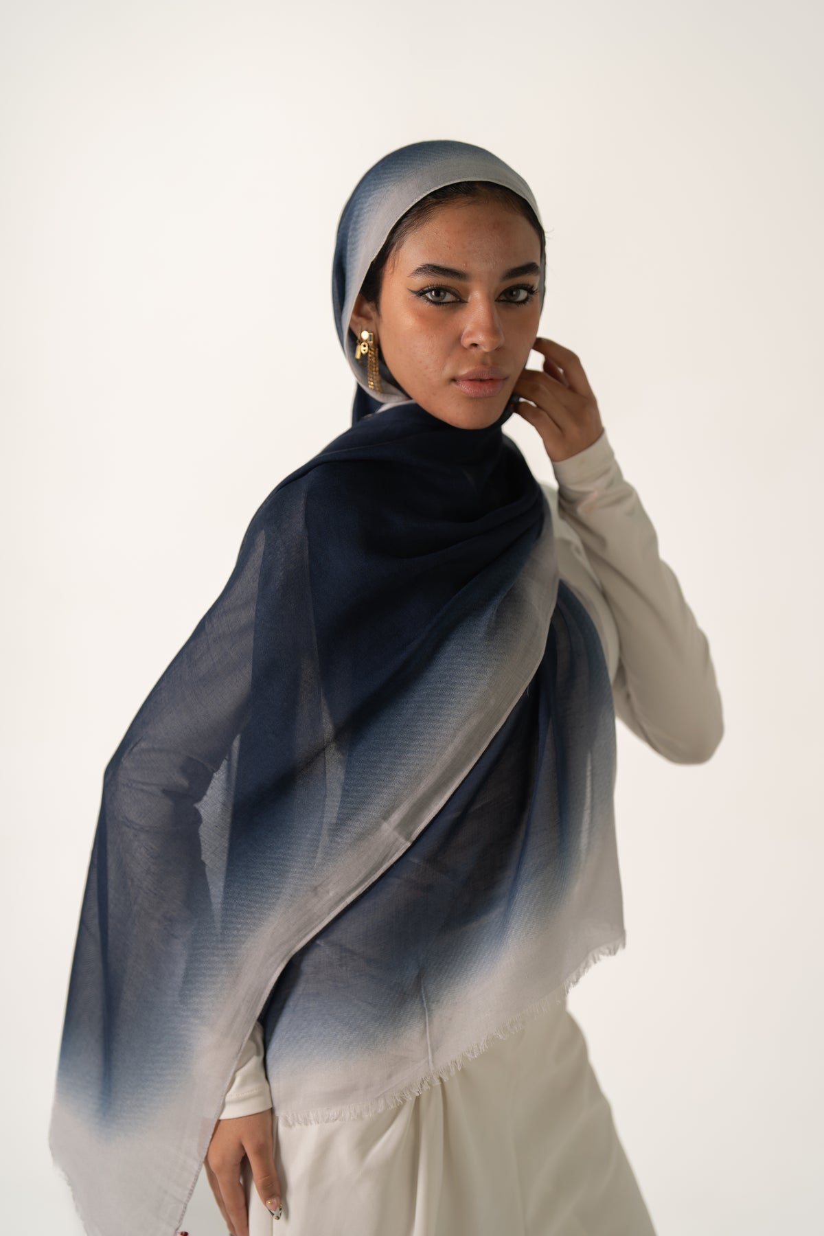 Navy-Light Gray