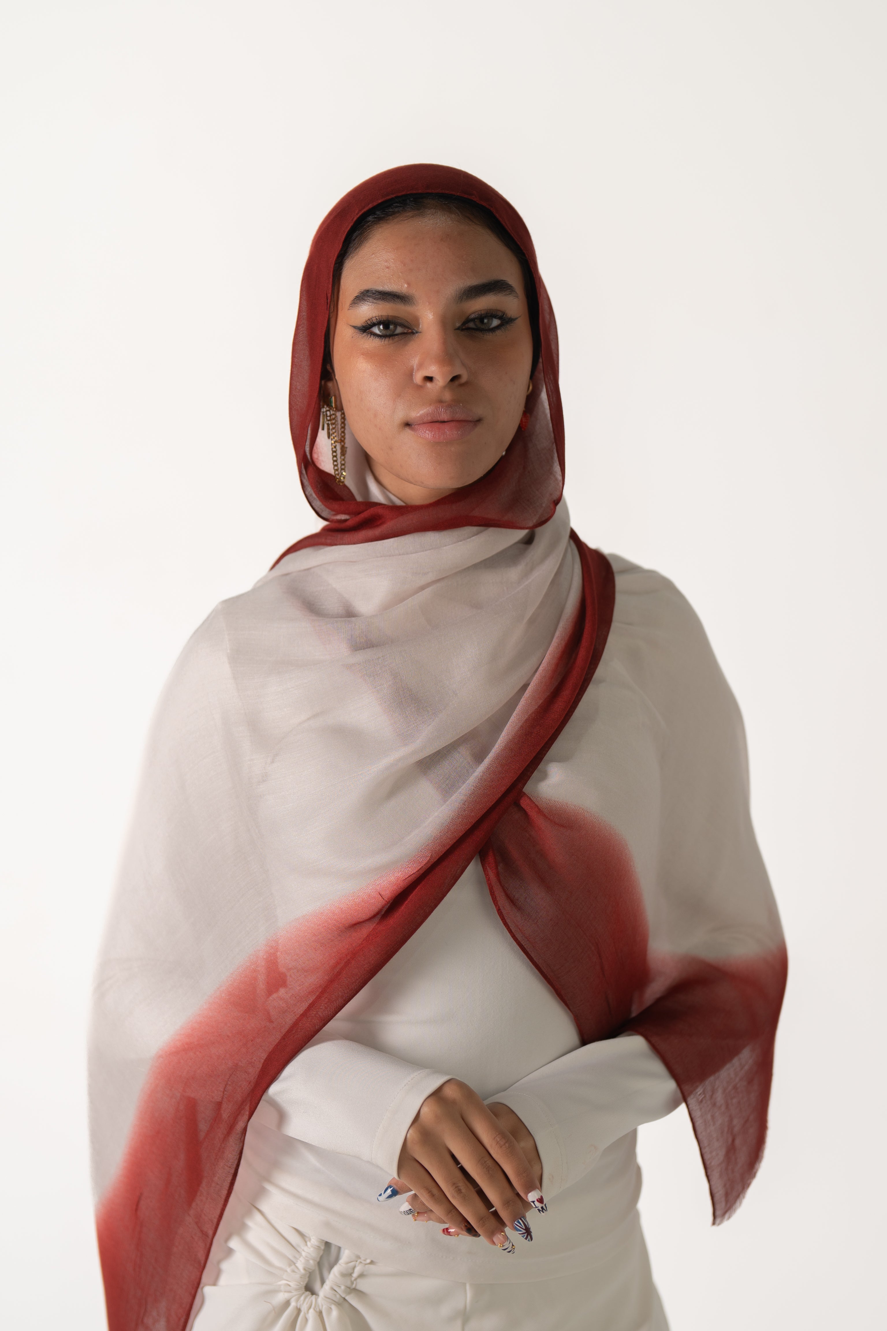 Beige-Burgundy