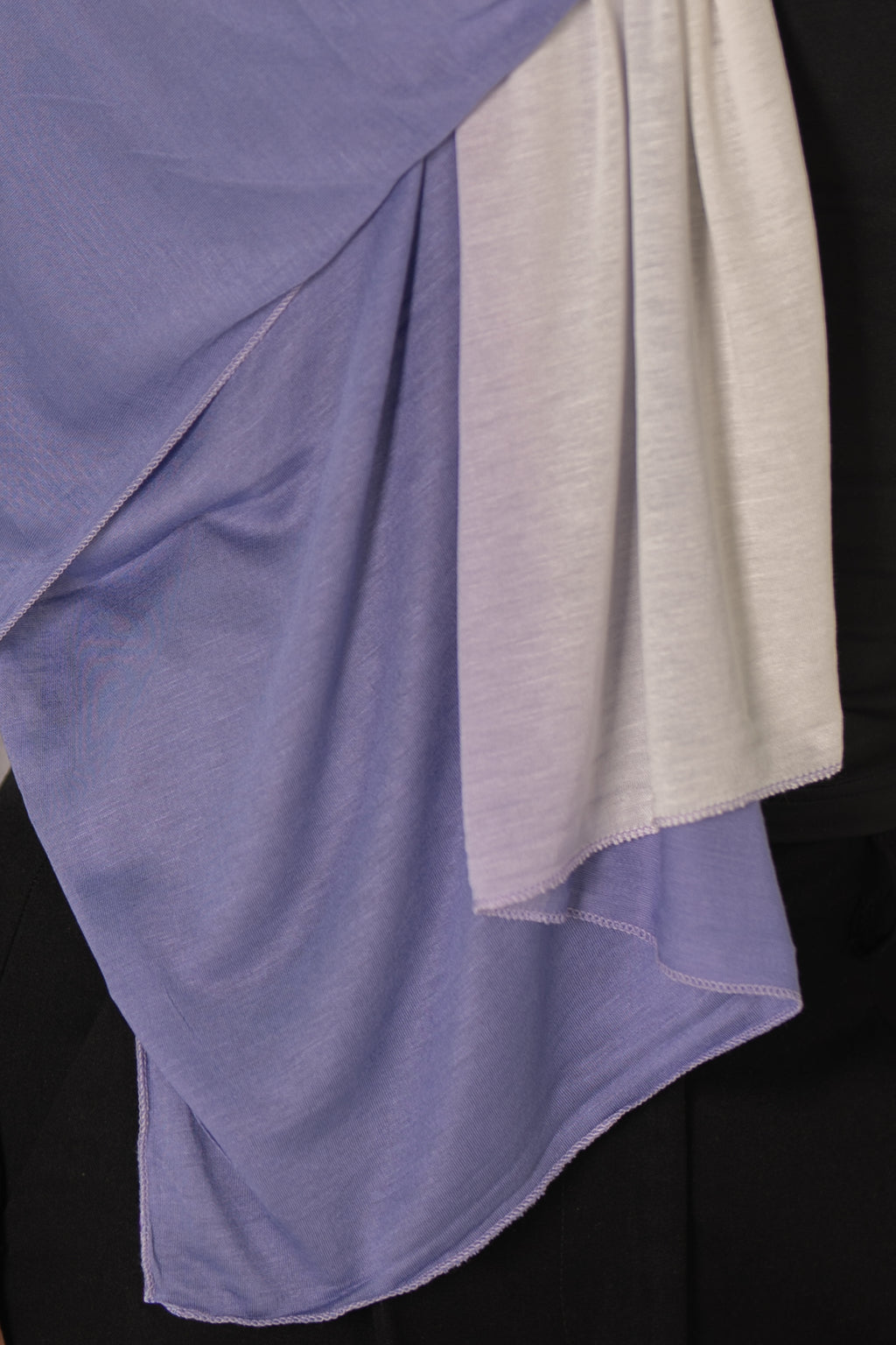 Off White/Dusty Lavender