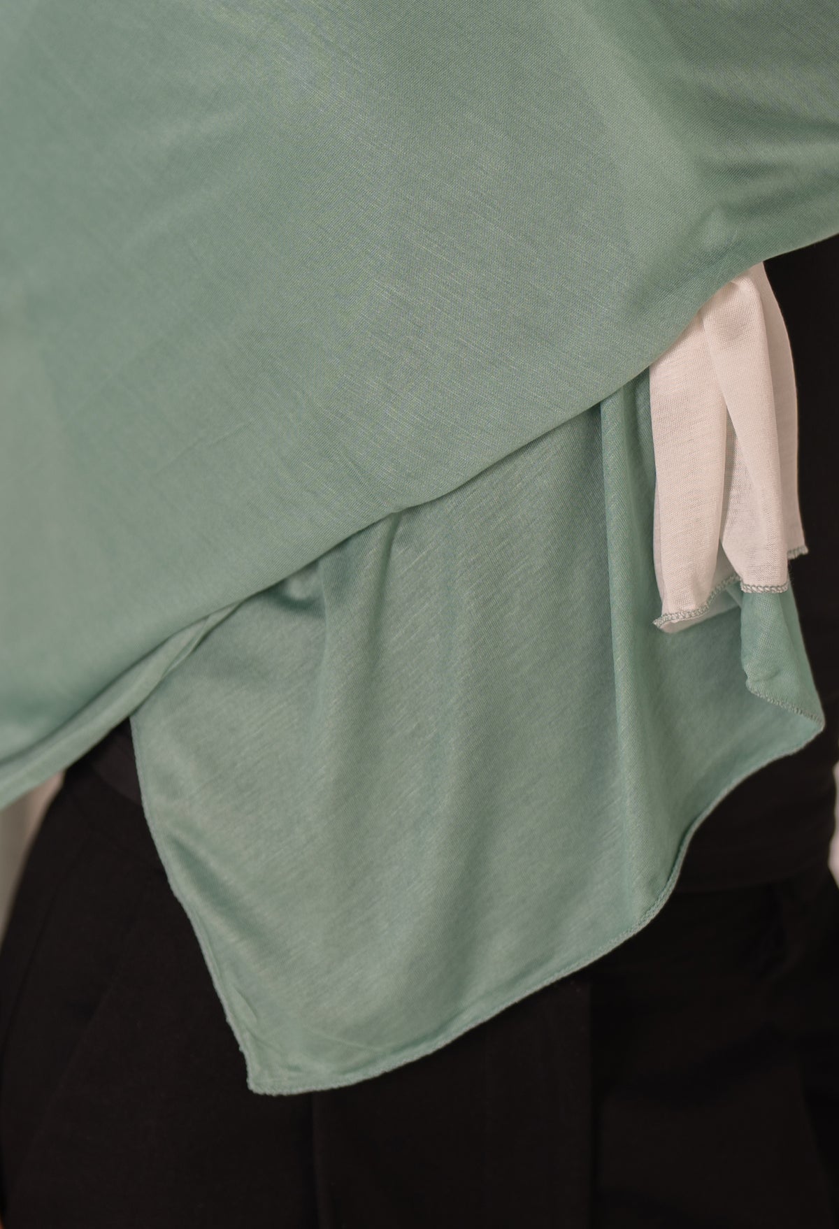 Off White/Mint
