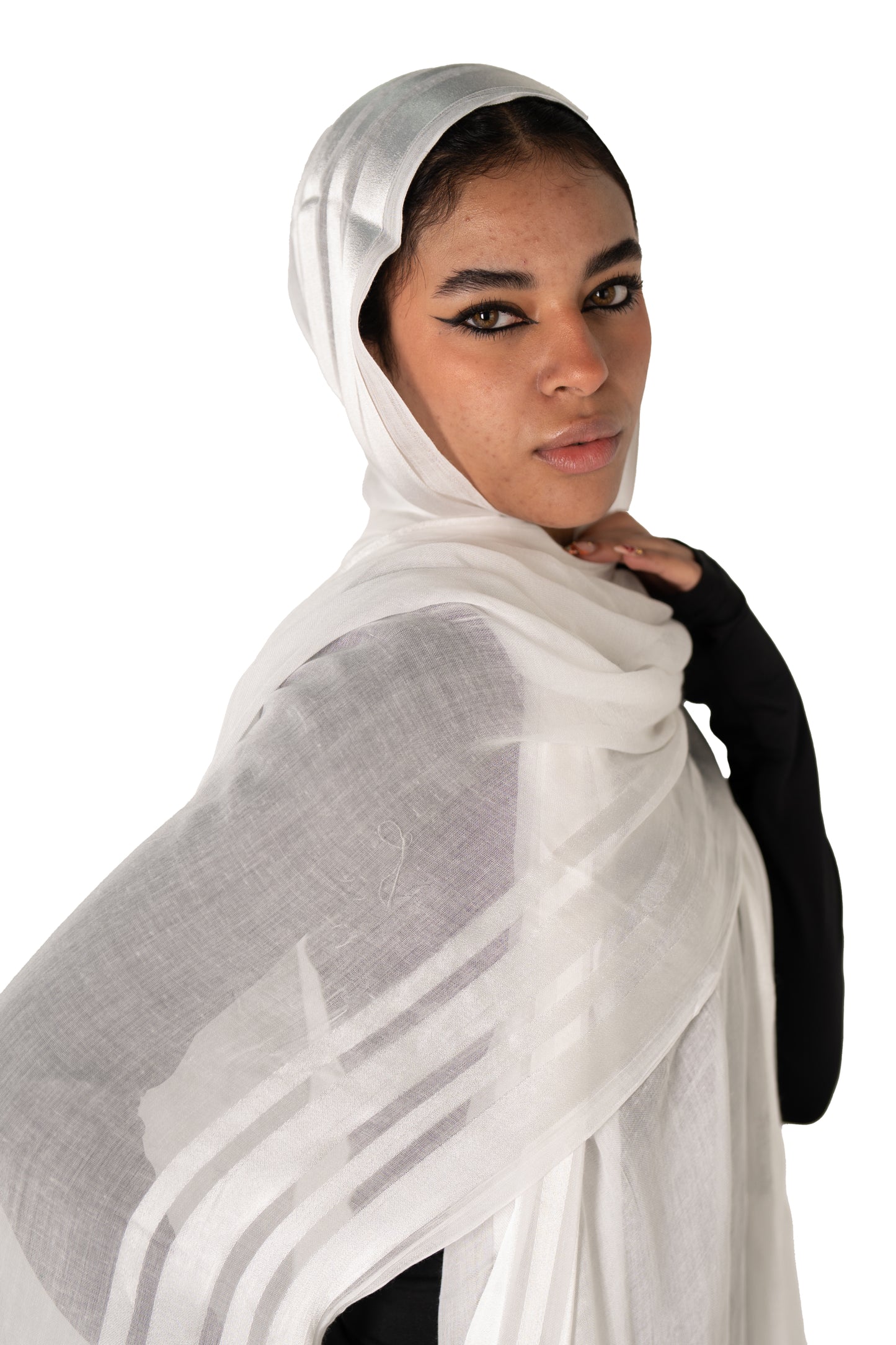 Linen Satin Edge Elegance White