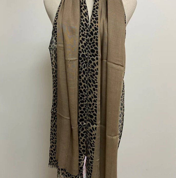 Linen Cheetah Wrap