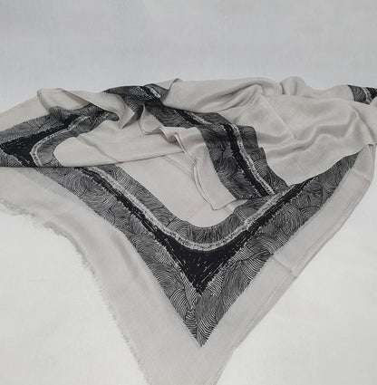 Linen Sajadah Print Scarf